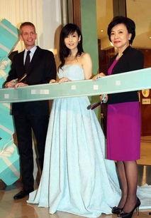 娱乐吃瓜老少女是谁啊,她是如何成为网络红人的？